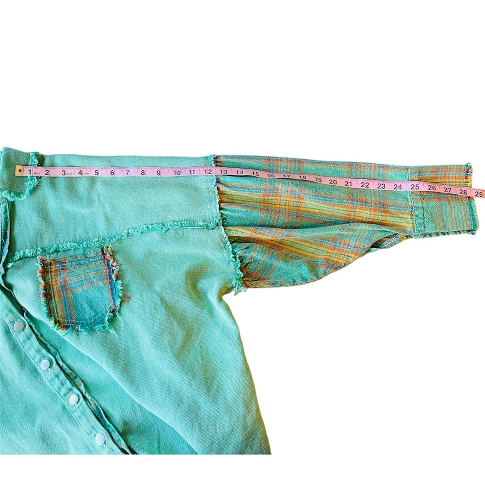 POL Shacket Women’s Medium Teal Denim Plaid Patchwork Distressed Oversized - Picture 12 of 13